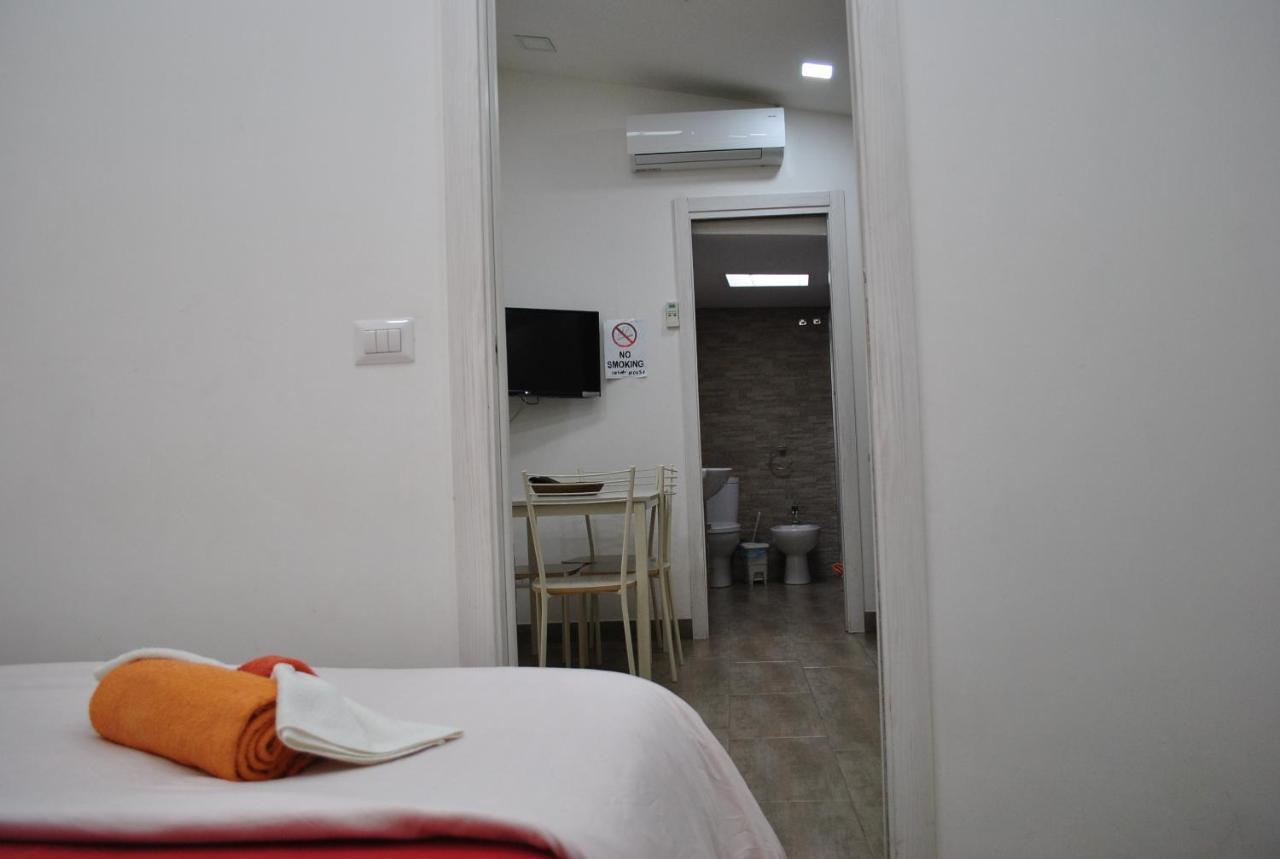 Recanto Do Sol Apartment 卡塔尼亚 外观 照片